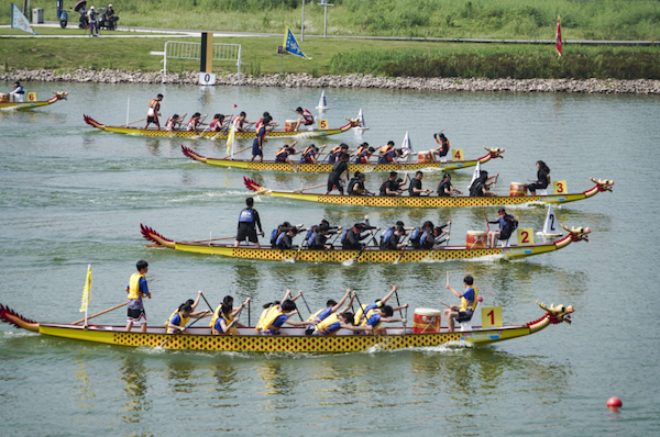 Youth dragon boat championship kicks off in Wenzhou