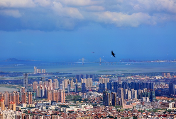 Quanzhou pushes hard for quality economic development 