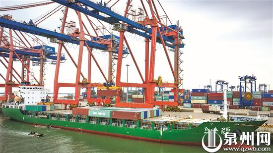 Shihu to Shanghai direct shipping route opens
