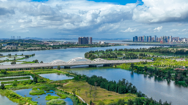 Maritime Silk Road Park: Merging urban development with nature