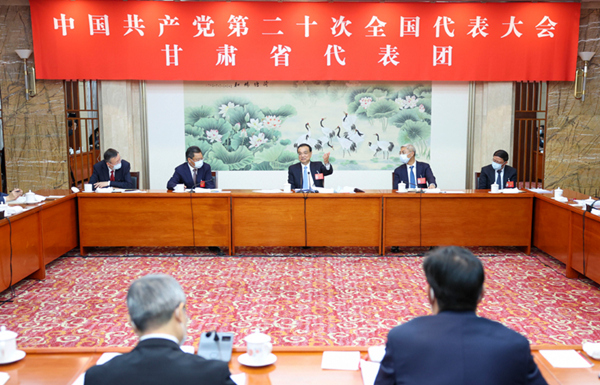 Li Keqiang calls for forging ahead with concrete work toward building modern socialist China in all respects