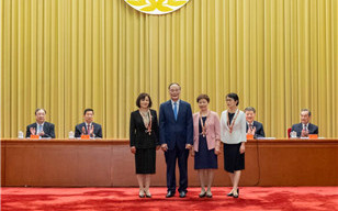 3 Chinese nurses win top global honor