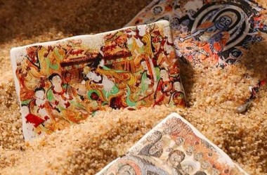 Mystery boxes for Dunhuang lovers