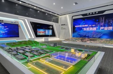 Qingyang surges ahead with computing power, AI industry