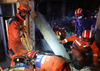 3000 rescuers arrive in Gansu after devastating earthquake