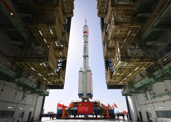 China prepares for next manned mission