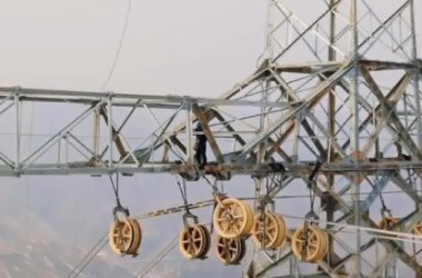 Landmark Achievement: Major UHVDC power line crosses Yellow River successfully