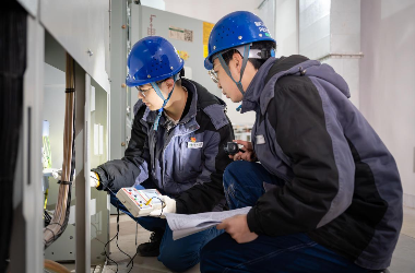 Gansu unveils first fully enclosed 330kV substation