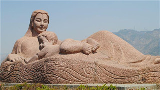 The statue “Yellow River — The Mother”