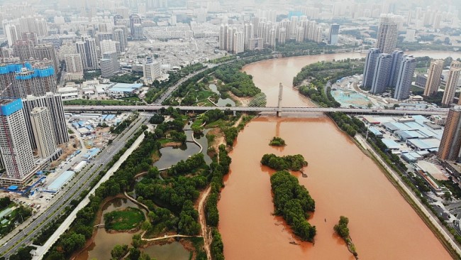 Nature brings a rainbow of colors to a YellowRiver in Lanzhou