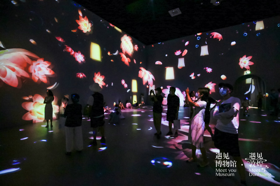 Digital immersive exhibition enlivens Dunhuang legacy.jpg