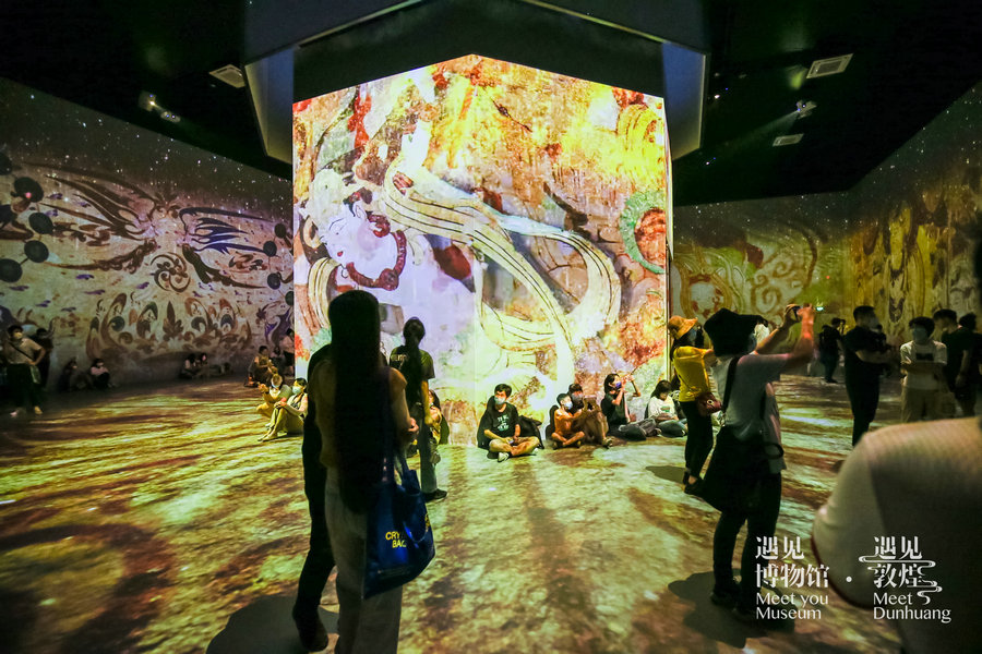 Digital immersive exhibition enlivens Dunhuang legacy.jpg