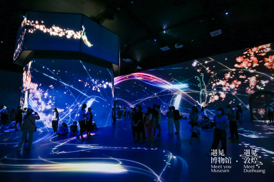 Digital immersive exhibition enlivens Dunhuang legacy.jpg