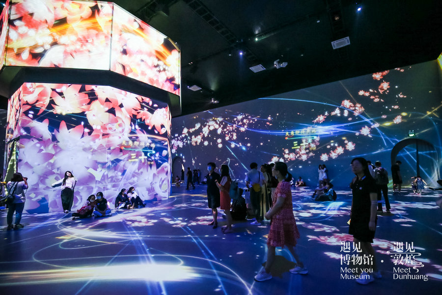 Digital immersive exhibition enlivens Dunhuang legacy.jpg