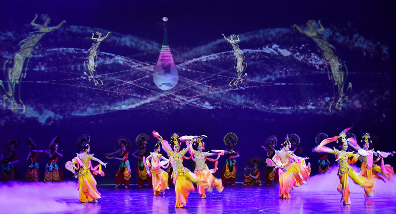 Performances staged at annual cultural expo in Gansu.jpg