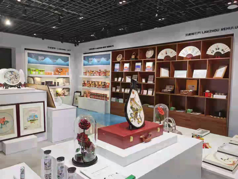 Cultural and creative products debut at Lanzhou Pavillion.jpg