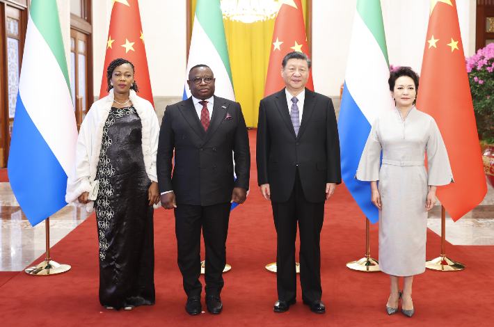 Xi holds talks with Sierra Leonean president