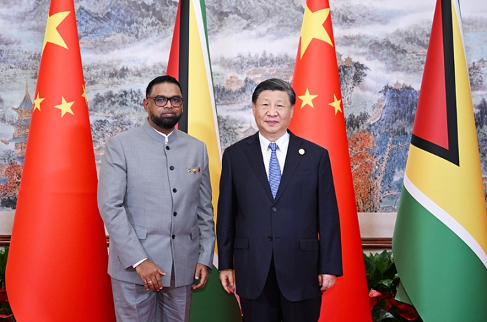 Xi meets Guyanese president