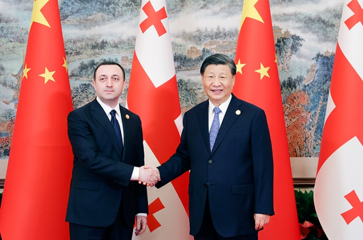 Xi meets Georgian prime minister