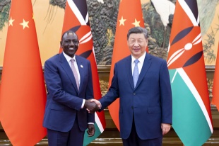 Xi meets Kenyan president