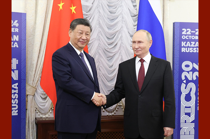 Xi says China, Russia find right way for neighboring major countries to get along with each other