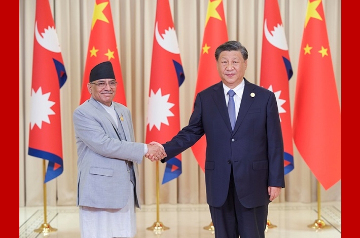 Xi meets Nepalese prime minister