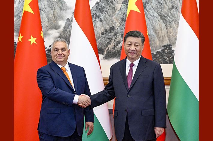 Xi meets Hungarian prime minister, exchanging views on ties, Ukraine crisis