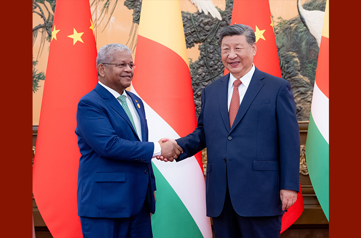  Xi, Seychelles president meet in Beijing, elevate bilateral ties