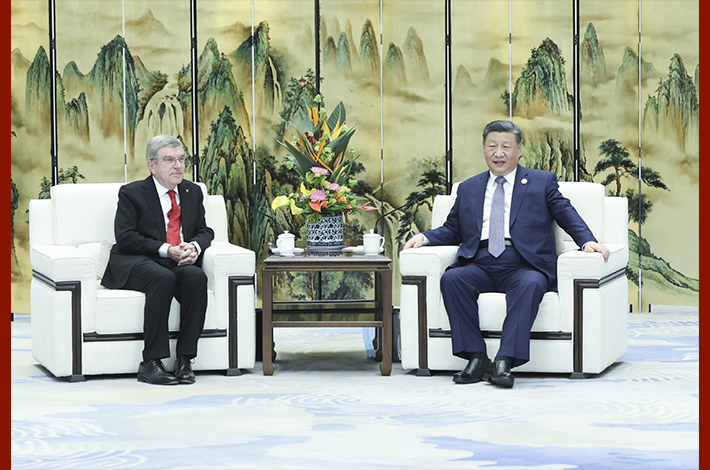 Xi says China ready to work with IOC to promote Olympic Movement