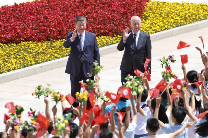 Китай и Тунис установили отношения стратегического партнерства