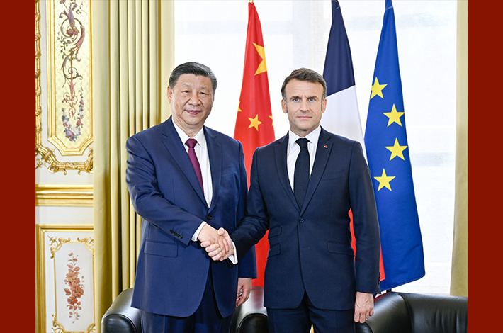 Китай и Франция должны отстаивать независимость, совместно противостоять 