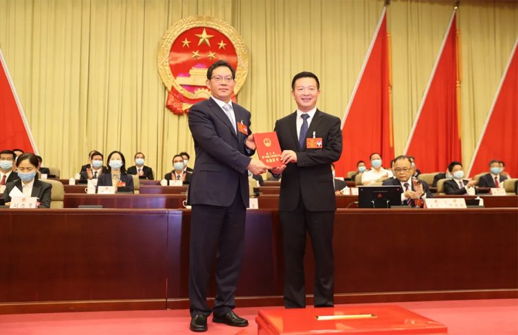 Zhanjiang elects new mayor