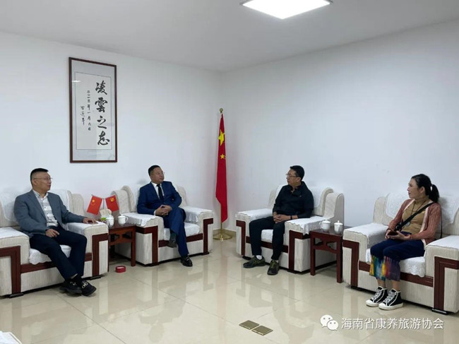 Hainan signs cooperation agreement on health and aging with INIA.jpg