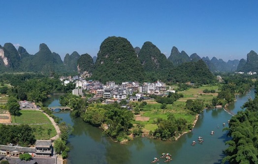 Advancements in tourism management, services in Yangshuo county