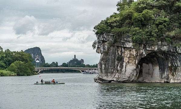 A travel route through nature, culture in Guilin