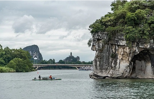 A travel route through nature, culture in Guilin
