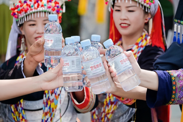 1764063813930097862.png hechi2_副本.png