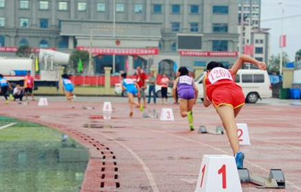 Fengshan athletes pocket 22 gold at city games