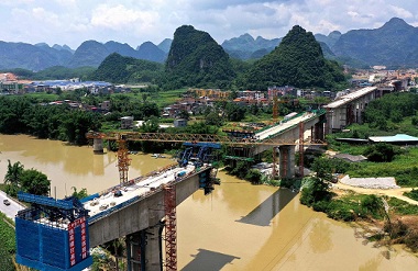 Steady progress made on Guiyang-Nanning High-speed Railway