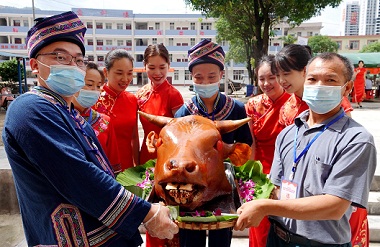 Hechi holds 1st Zhuang, Yao medicated diet competition