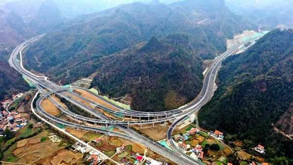 Hechi invests 33.6b yuan in expressway projects in 2022