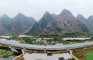 Guiyang-Nanning HSR installs sound, light barriers to protect ecology