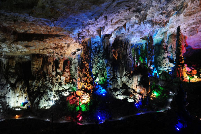 Yuanyang Cave Scenic Area (4A)