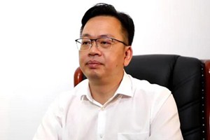NPC deputy Huang Bingfeng: Huanjiang is standing at a new starting point