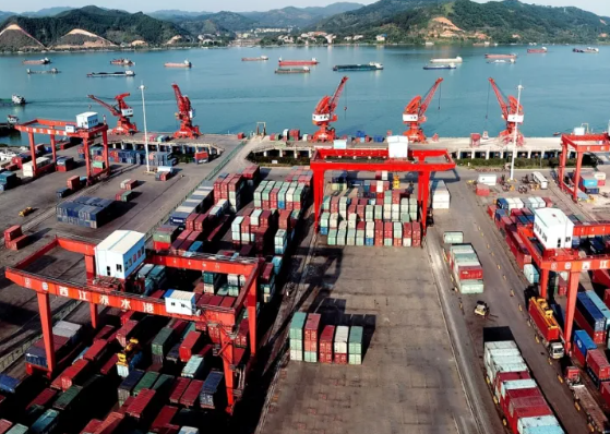 Guangxi opens new trade route to Thailand