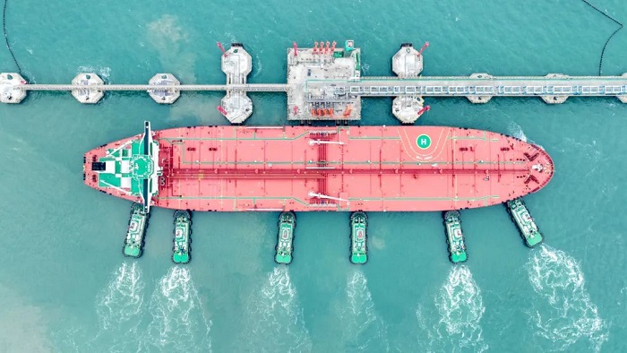 1st 300,000t VLCC berths at Qinzhou Port