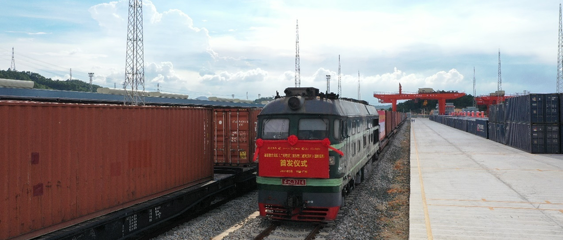 China-Vietnam freight train trips double in 2021