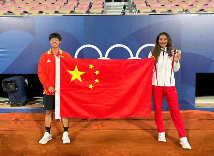 Guilin athlete sees tennis Olympic champion make history