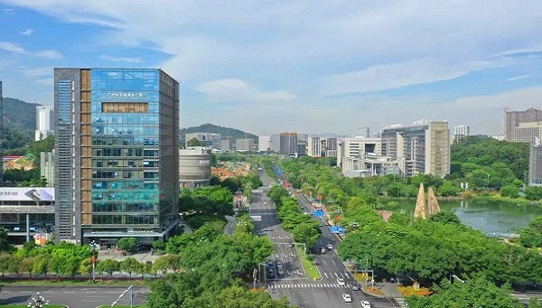 Number of Huangpu's national hi-tech companies exceeds 2,200