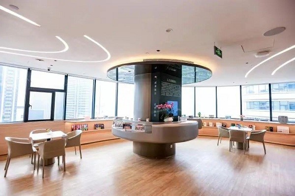 The warm and tidy reception room in the Huangpu International Talent Reception Hall..jpg